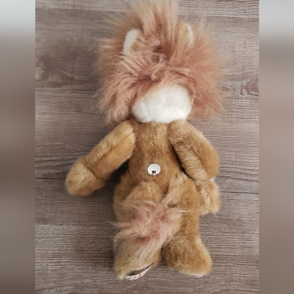 Boyds Bears - teddy bear in lion costume, wind up and plays music - Picture 4 of 7